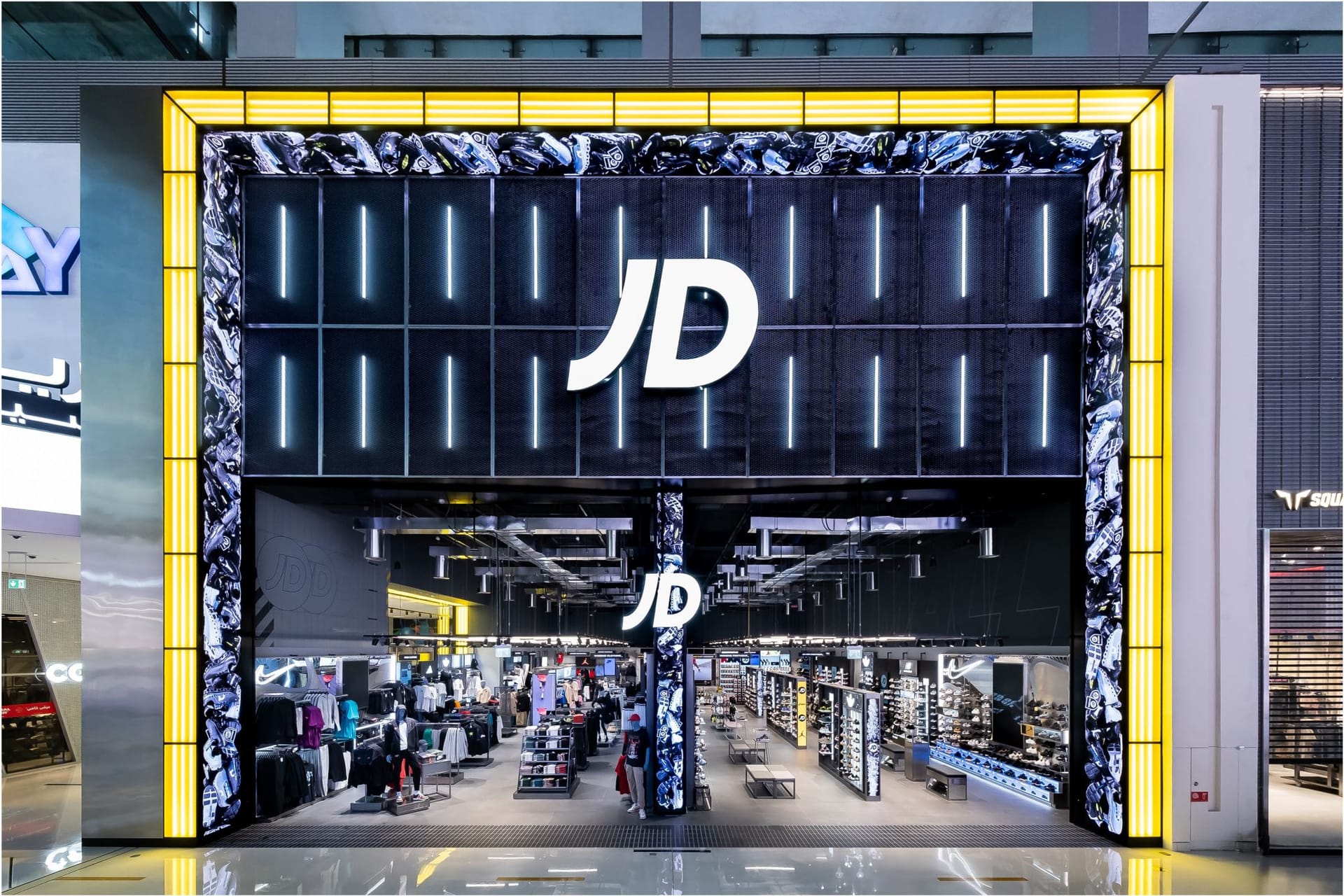 Retail & Shopping Malls